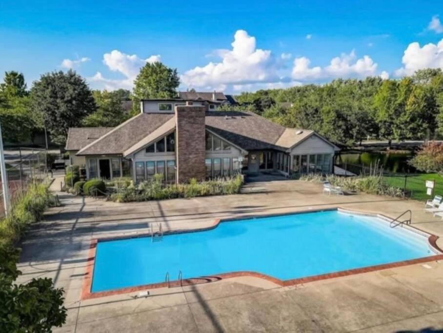 إنديانابوليس Watchtower Condo At Eagle Creek المظهر الخارجي الصورة